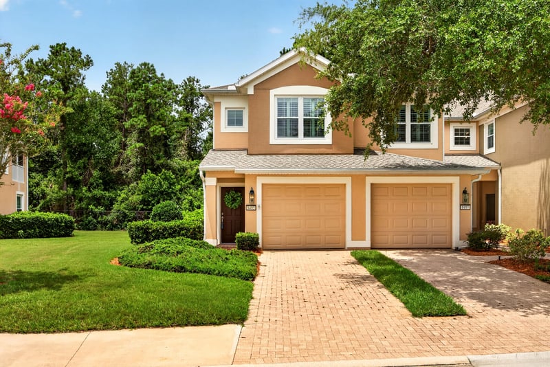 Photo 2 of 8495 Little Swift Cir, Jacksonville, FL 32256, photographed by Megapixeler