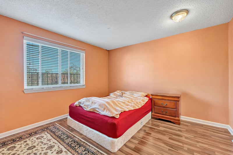 Bedroom Clean Nighstand 3 at 6528 Valerosa Ct, Jacksonville, FL 32217