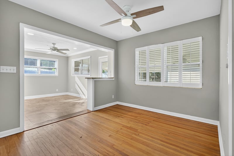 Photo 14 of 6942 Waikiki Rd, Jacksonville, FL 32216, photographed by Megapixeler