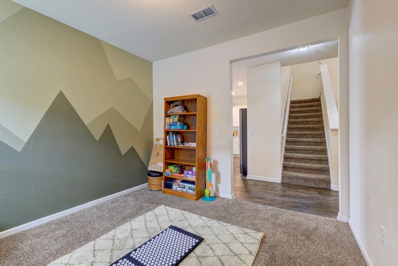 Photo 6 of 8166 Meadow Walk Ln, Jacksonville, FL 32256, photographed by Megapixeler