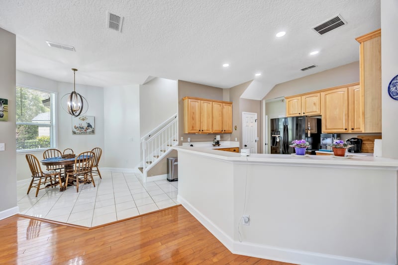 Photo 19 of 636 Wyndham Ct, Orange Park, FL 32073, photographed by Megapixeler
