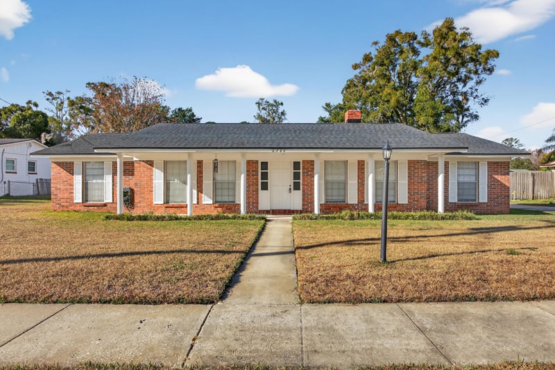 Front at 2766 Greenridge Rd, Orange Park, FL 32073