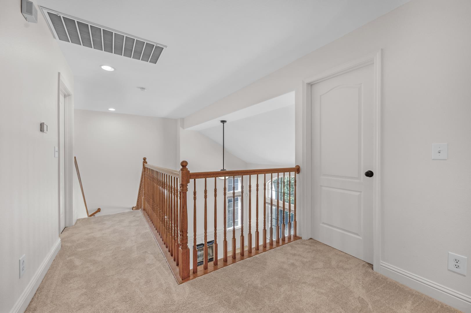 1922 Backowski Ave, photo 42