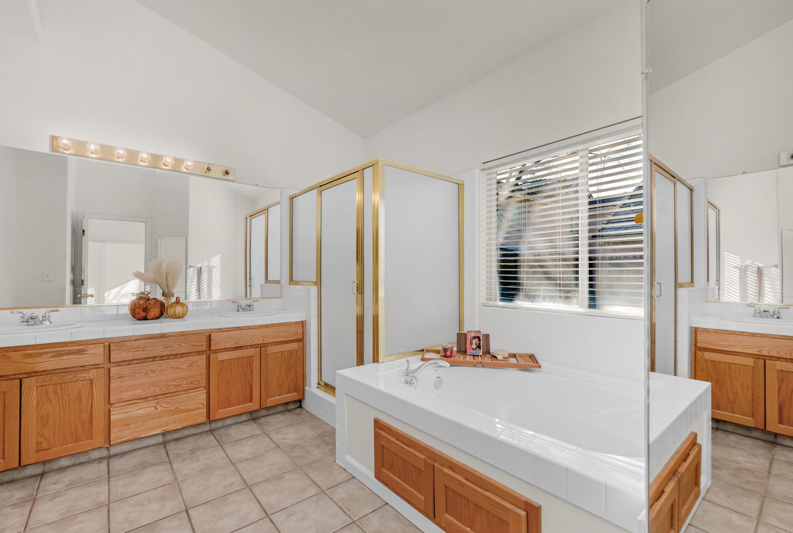 6687 E Michigan Ave, photo 57