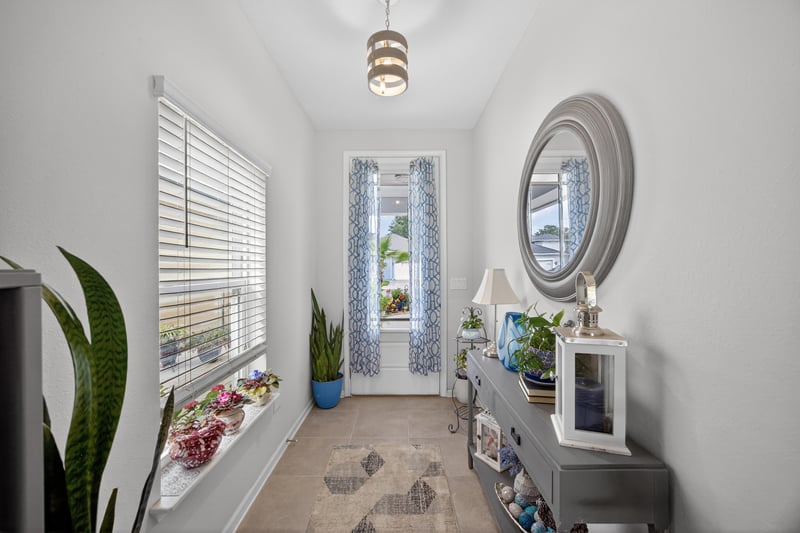 Photo 9 of 9974 Kevin Rd, Jacksonville, FL 32257, photographed by Megapixeler