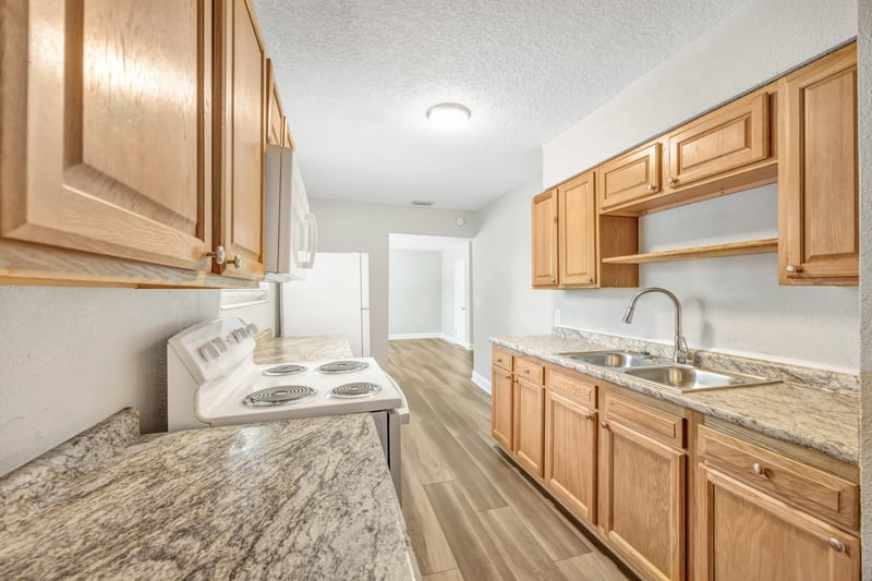 Photo 11 of 1682 Hiram St, Jacksonville, FL 32209, photographed by Megapixeler