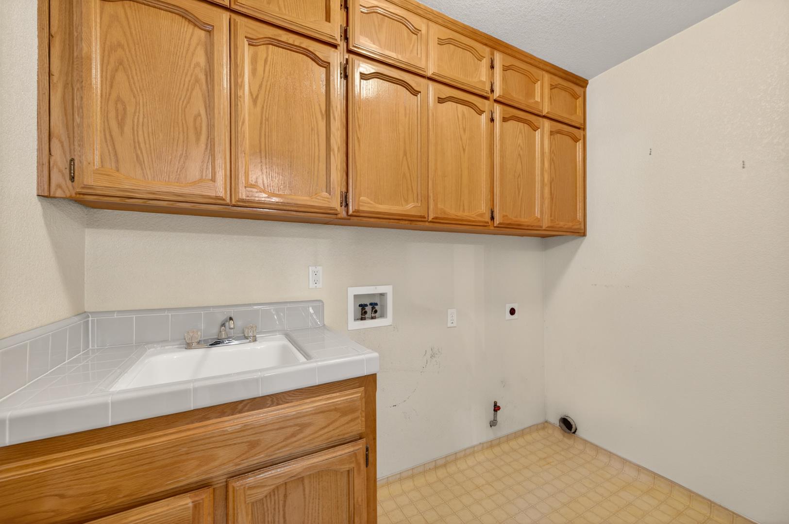2375 Fallbrook Ave, photo 33
