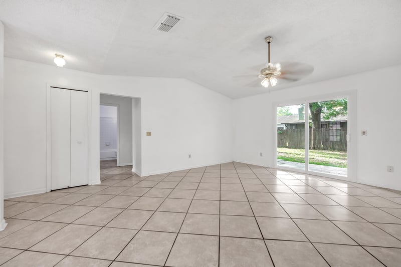 Photo 9 of 8152 Great Valley Trail, Jacksonville, FL 32244, photographed by Megapixeler