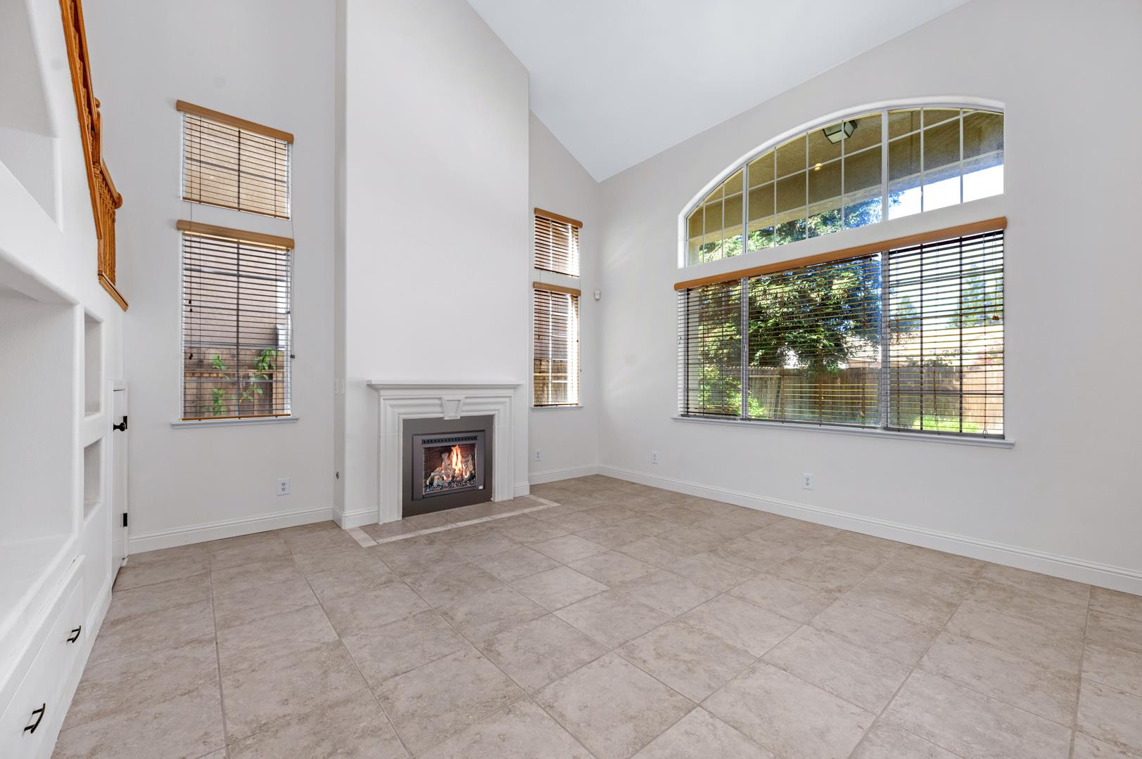 1922 Backowski Ave, photo 12