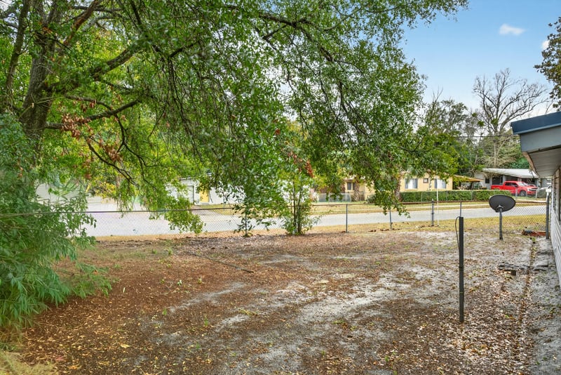 Photo 95 of 4725 Tango Ln W, Jacksonville, FL 32210, photographed by Megapixeler