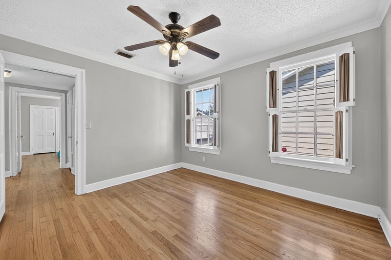 Photo 38 of 1425 Pinetree Rd, Jacksonville, FL 32207, photographed by Megapixeler