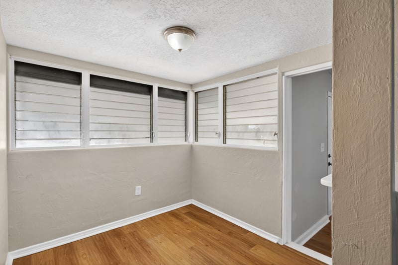 Photo 19 of 6619 Sunset Dr, Jacksonville, FL 32208, photographed by Megapixeler
