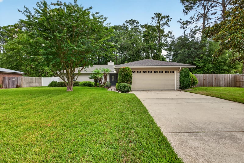 Photo 4 of 3955 Cedar Cove Ln, Jacksonville, FL 32257, photographed by Megapixeler