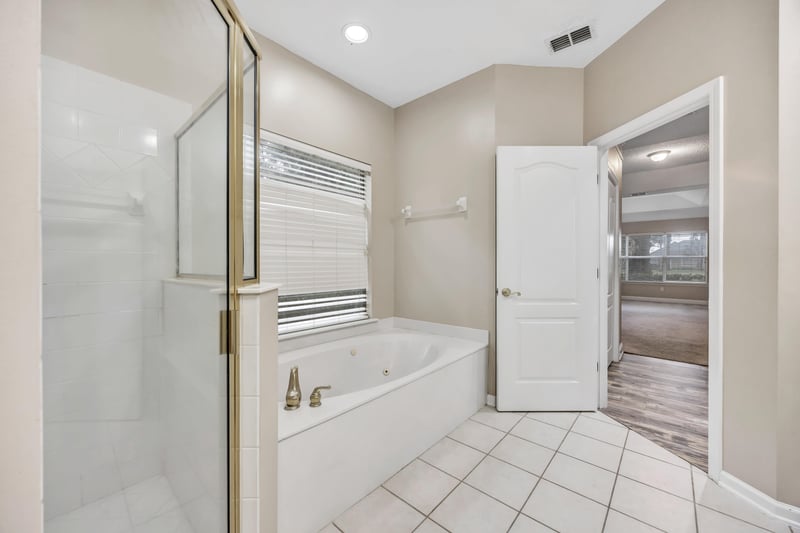 Photo 31 of 13850 Windsor Crown Ct E, Jacksonville, FL 32225, photographed by Megapixeler