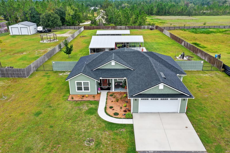 Photo 4 of 8282 Odis Yarborough Rd, Glen St. Mary, FL 32040, photographed by Megapixeler