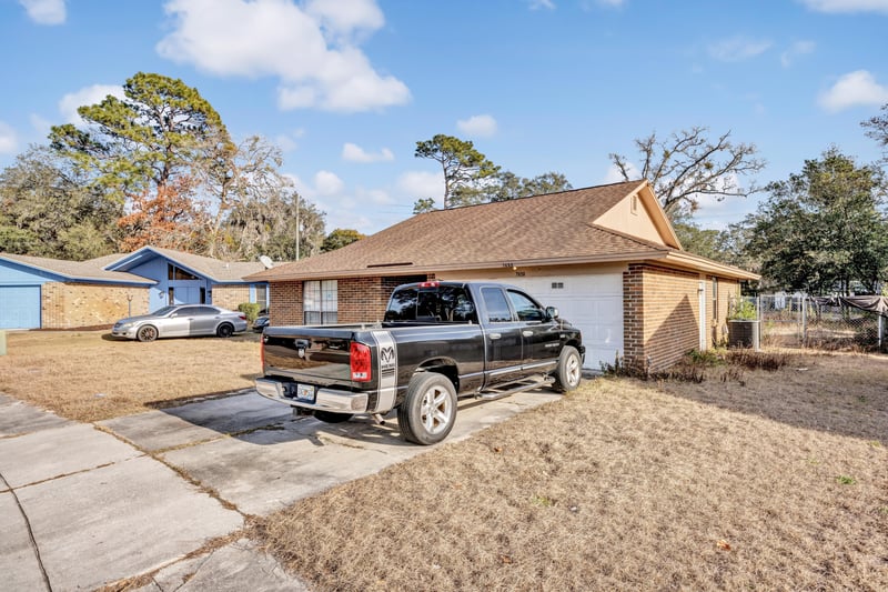 Photo 3 of 7650 Cranberry Ln S, Jacksonville, FL 32244, photographed by Megapixeler