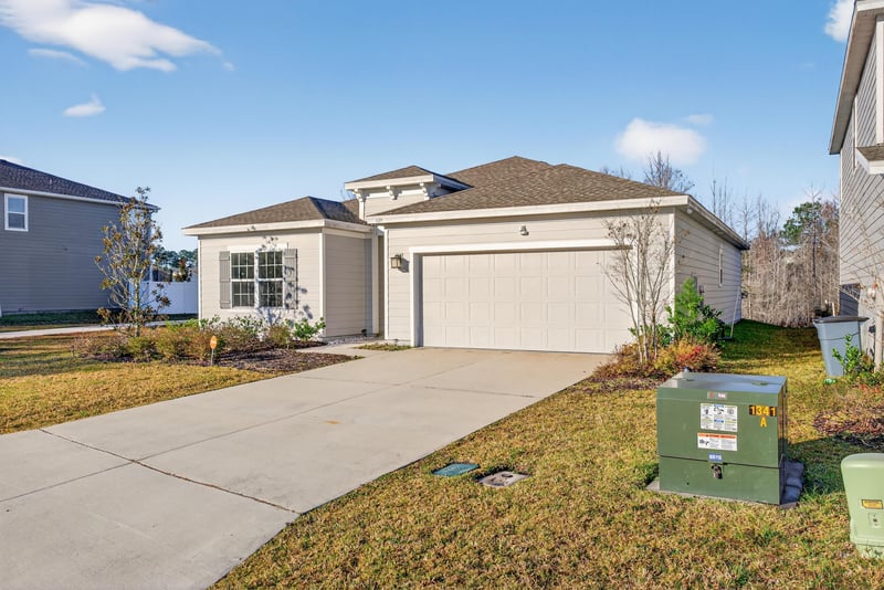 Front Right at 1339 Tan Tara Trl, Jacksonville, FL 32221