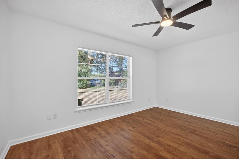 Bedroom at 411 Pearl St, Green Cove Springs, FL 32043