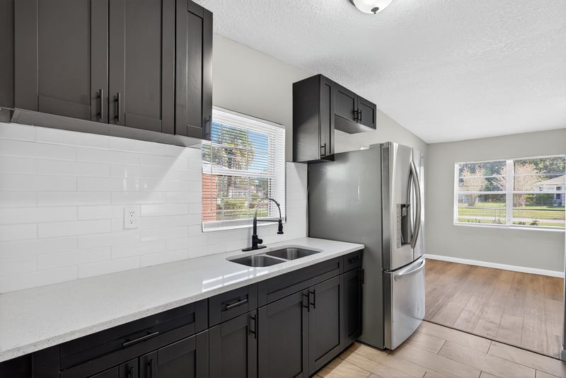 Photo 15 of 5822 Begonia Rd, Jacksonville, FL 32209, photographed by Megapixeler