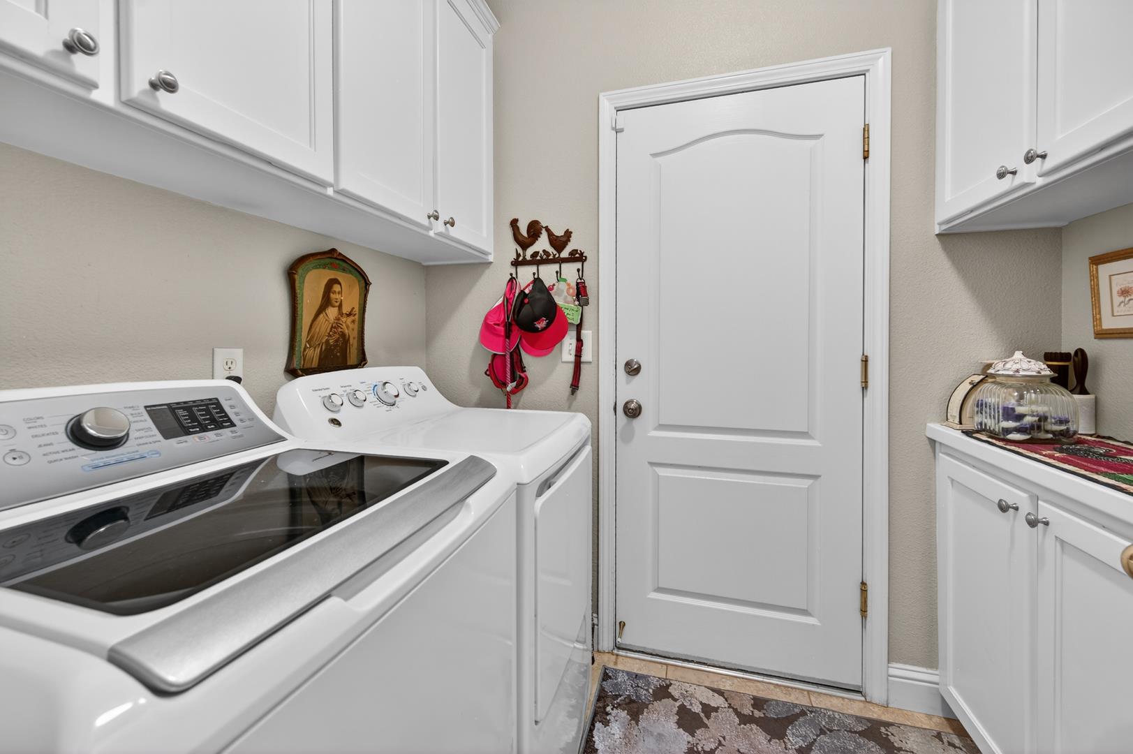 2672 E Bristol Ct, photo 46