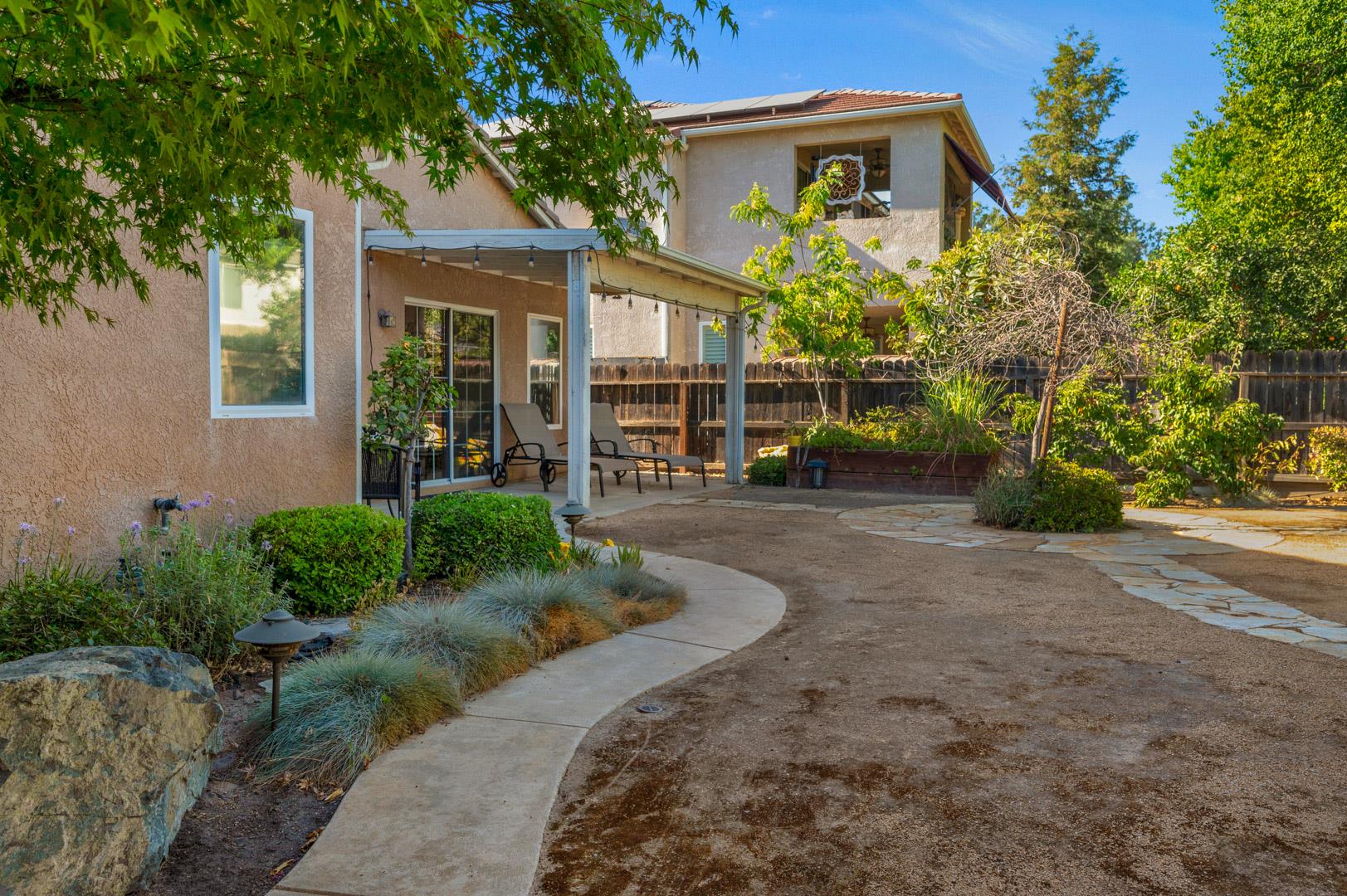 2145 S Eddy Ave, photo 46