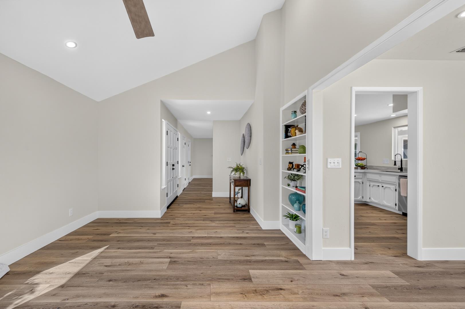 3208 E Palo Alto Ave, photo 21