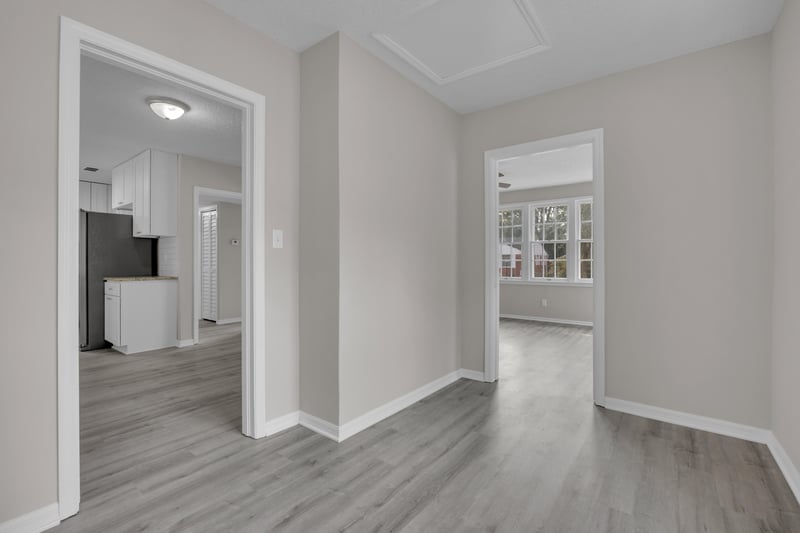 Photo 14 of 1641 Charon Rd, Jacksonville, FL 32205, photographed by Megapixeler