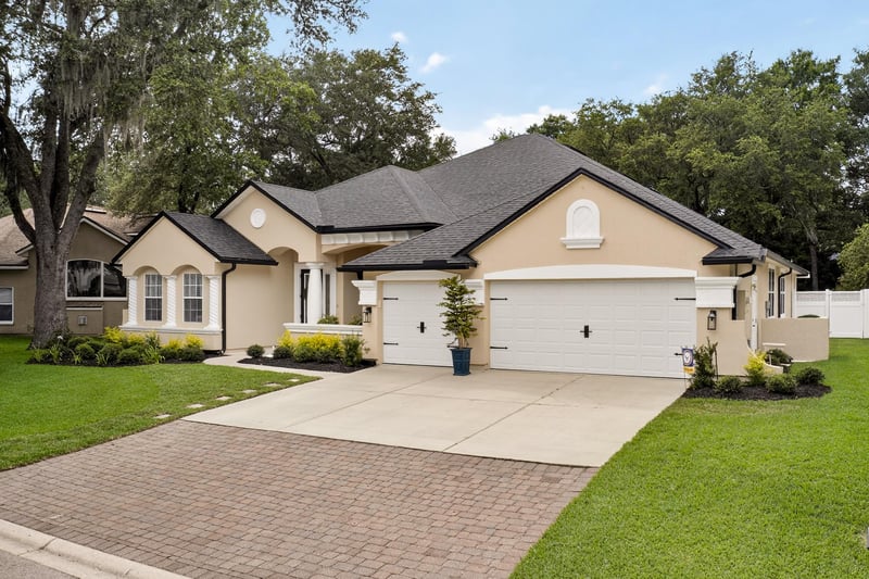 Photo 4 of 1888 Oakchime Dr, Orange Park, FL 32065, photographed by Megapixeler