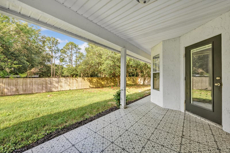 Patio at 4320 Brandon Glenn Ct, Jacksonville, FL 32258