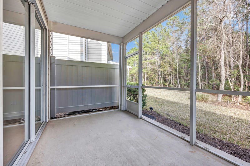 Photo 35 of 3895 Lionheart Dr, Jacksonville, FL 32216, photographed by Megapixeler
