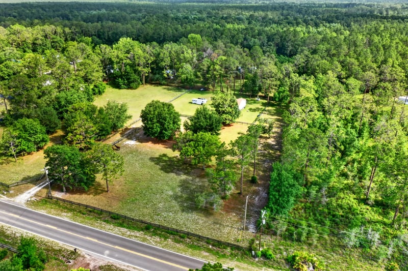 Photo 9 of 5214 Carter Spencer Rd, Middleburg, FL 32068, photographed by Megapixeler