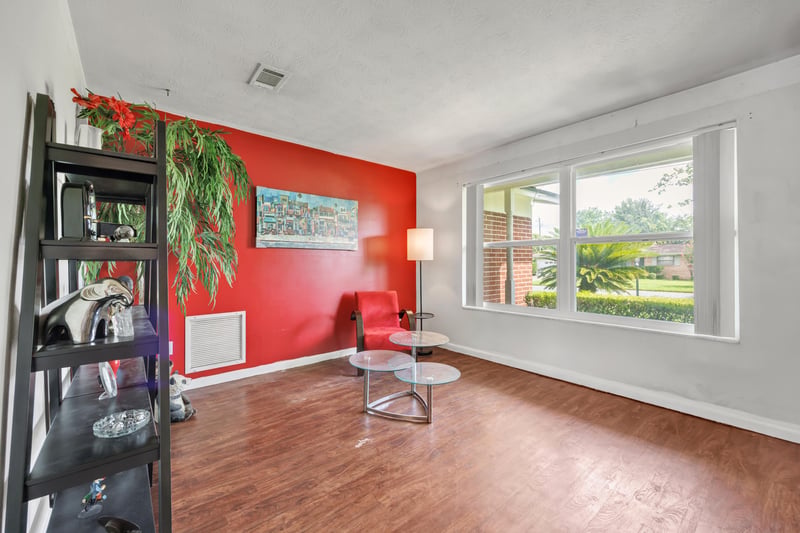 Photo 4 of 5676 Flagstaff Rd, Jacksonville, FL 32207, photographed by Megapixeler