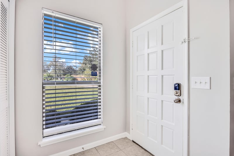 Photo 4 of 11519 Pelham Ct, Jacksonville, FL 32223, photographed by Megapixeler