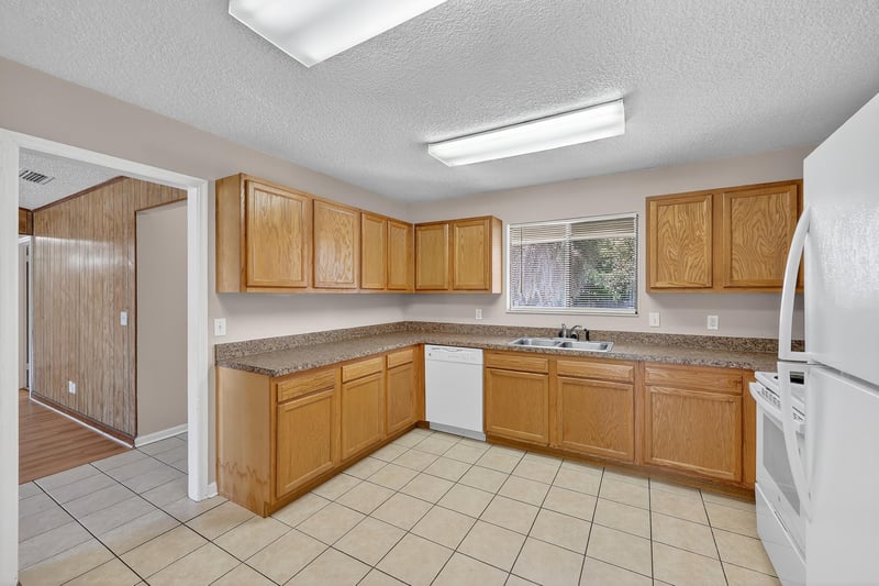 Kitchen at 551 William Penn St, Orange Park, FL 32073