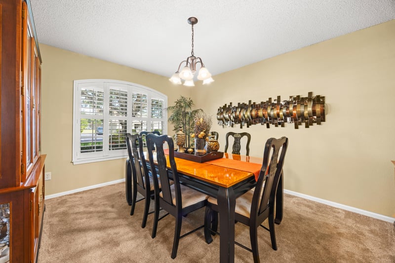 Photo 11 of 10907 Taurina Ridge Dr, Jacksonville, FL 32218, photographed by Megapixeler