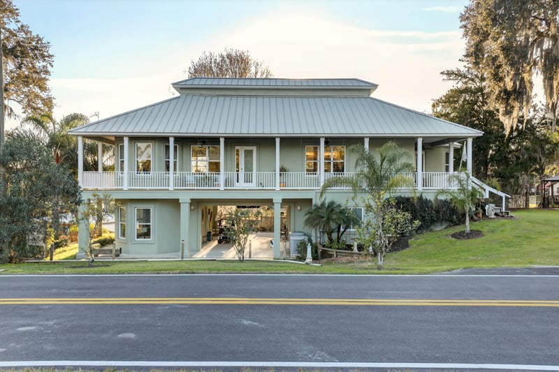 Photo 6 of 301 Saratoga Dr, Satsuma, FL 32189, photographed by Megapixeler
