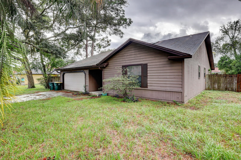 Front Right at 12924 Tree Way Ln, Jacksonville, FL 32258