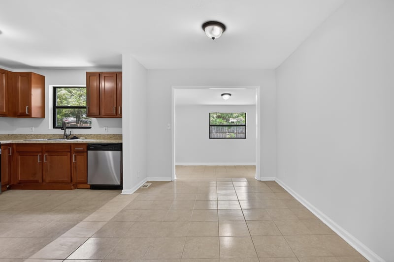 Photo 12 of 3248 Shetland Rd W, Jacksonville, FL 32277, photographed by Megapixeler