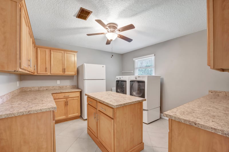 Photo 19 of 2243 Furma St, Orange Park, FL 32073, photographed by Megapixeler