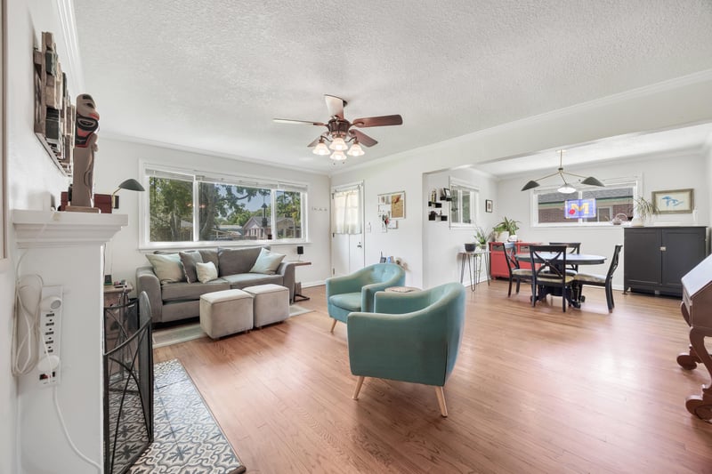 Photo 8 of 4579 Birchwood Ave, Jacksonville, FL 32207, photographed by Megapixeler