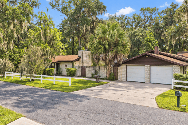 Real estate photo 8, photographed by Megapixeler on Hyde Grove Ave, Jacksonville