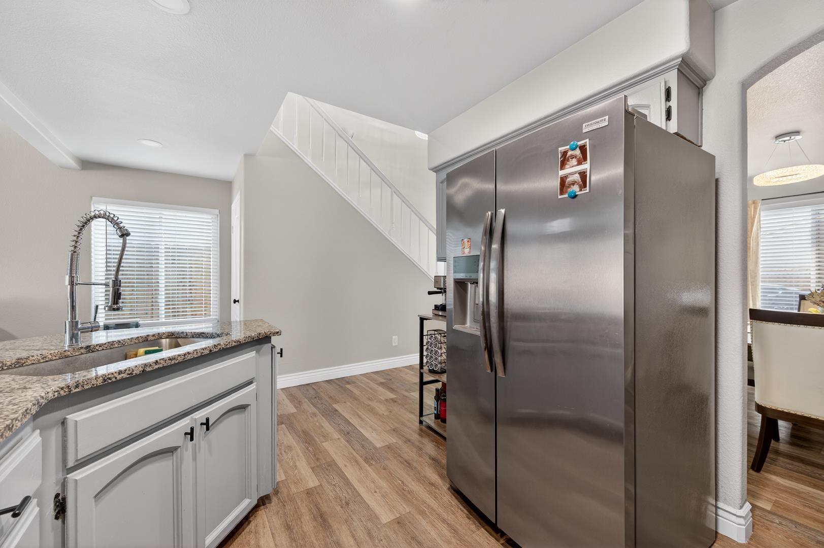 8416 N Sharon Ave, photo 24