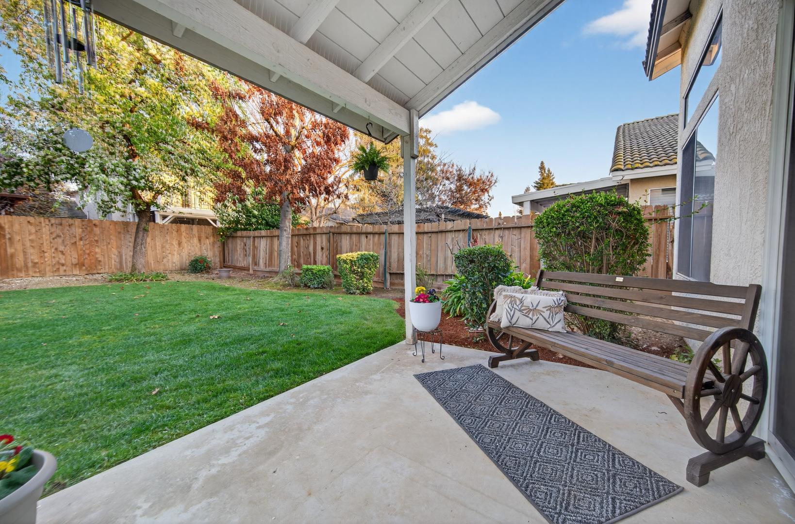 8652 N Sierra Vista Ave, photo 39