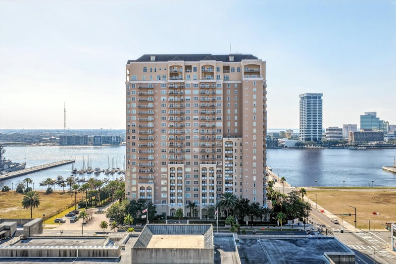 Photo 1 of 400 E Bay St #1502, Jacksonville, FL 32202, photographed by Megapixeler
