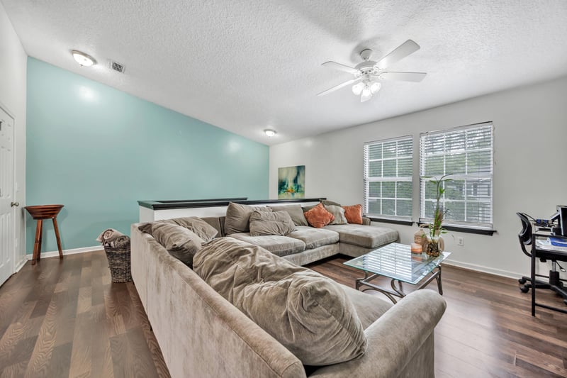 Photo 6 of 8336 Homeport Ct, Jacksonville, FL 32244, photographed by Megapixeler