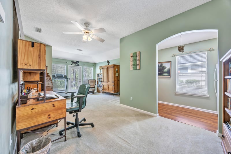 Photo 38 of 636 Wyndham Ct, Orange Park, FL 32073, photographed by Megapixeler