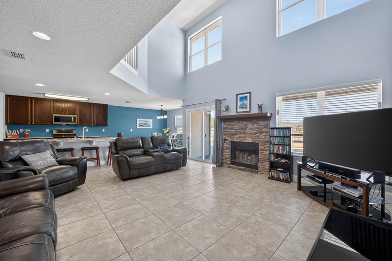 Photo 11 of 2917 Berta Pl, Green Cove Springs, FL 32043, photographed by Megapixeler