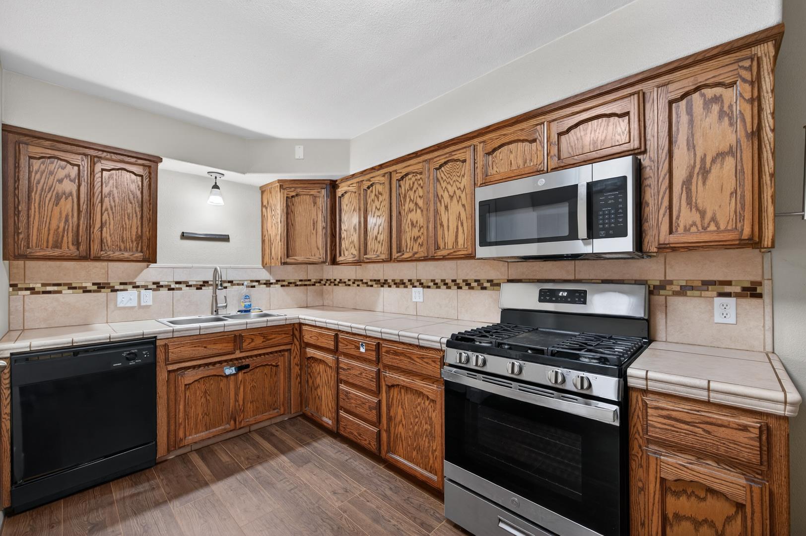 1524 W Fountain Way, photo 25
