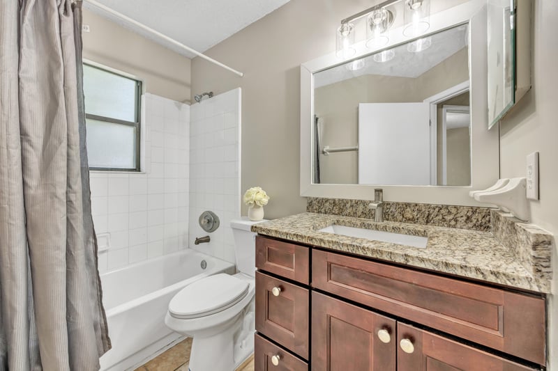 Photo 19 of 3805 Tallcott Dr, Jacksonville, FL 32246, photographed by Megapixeler