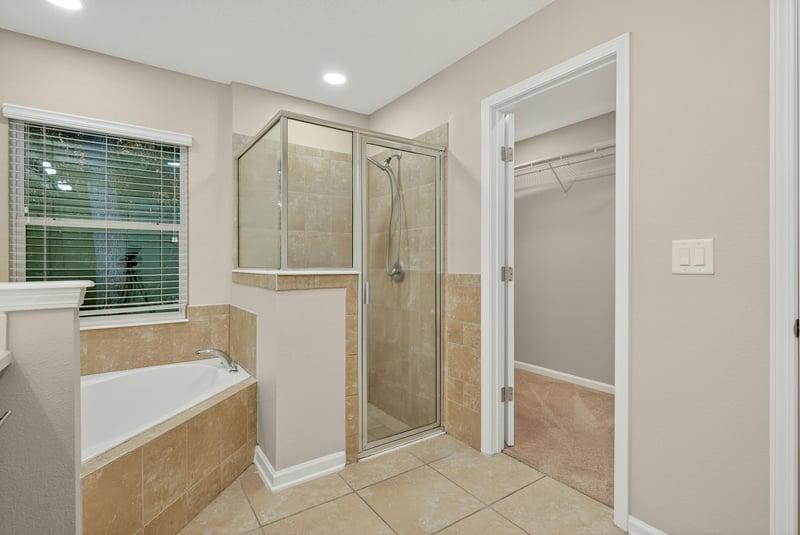 Primary Bath at 15885 Bainebridge Dr, Jacksonville, FL 32218
